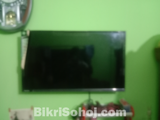 Smart LED TV