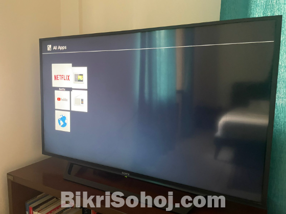 Sony Bravia 48” Smart TV with X Reality for Sale.