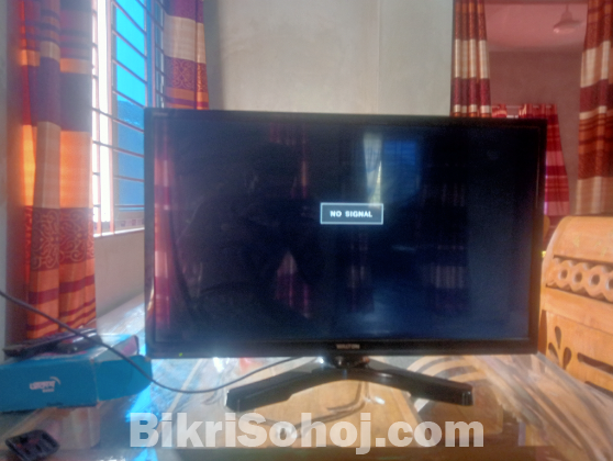 Walton 28'' LED Tv