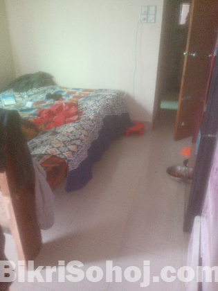 1 room sublet for women