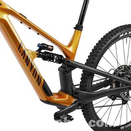 2024 Canyon Spectral CF 8 CLLCTV Mountain Bike