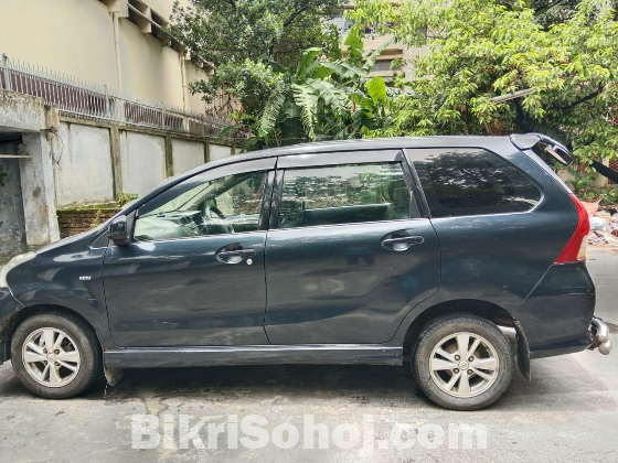 Toyota Avanza 2011