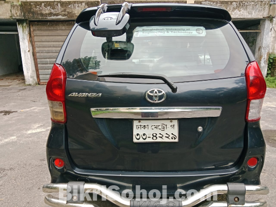 Toyota Avanza 2011