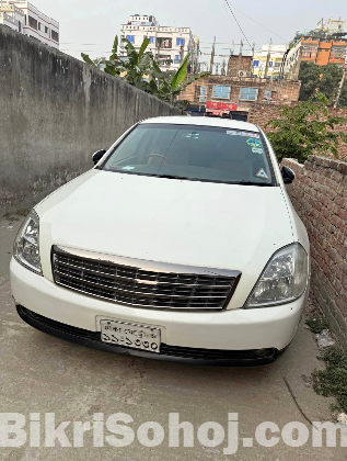 Nissan teana 2004