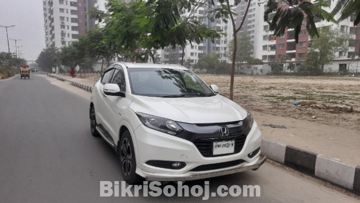 Honda Vezel Hybrid Z Package 2014