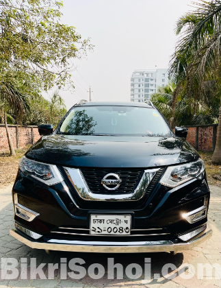 NISSAN X-TRAIL (2WD) 2018 Car